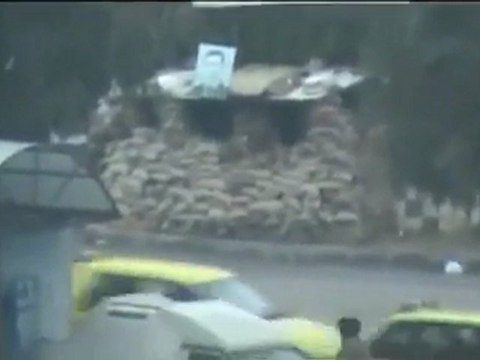 فري برس حماة انتشار الامن والشبيحة في بناء الحزب القديم 14 1 2012