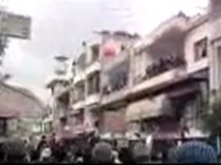 فري برس   استقبال اللجنة في مضايا   ريف دمشق 15 1 2012