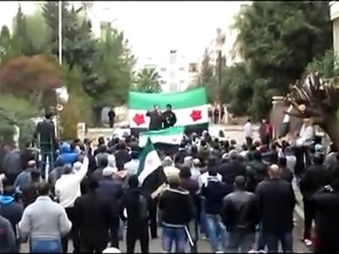 فري برس حمص حي الإنشاءات كلمة للبطل خالد أبو صلاح 16 1 2012