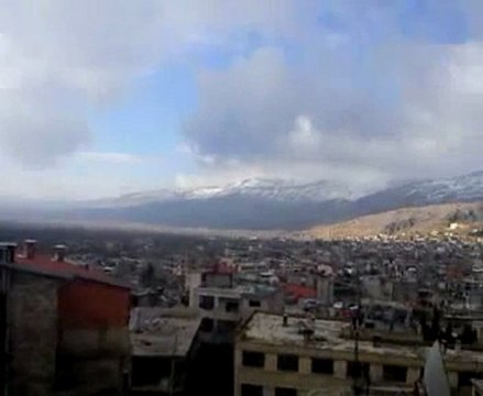 فري برس ريف دمشق الزبداني في صباح وأصوات بعض القذائف وإطلاق النار 16 1 2012