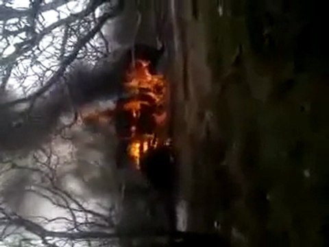 فري برس تفجير أحد دبابات الجيش الأسدي في سهل الزبداني 17 1 2012