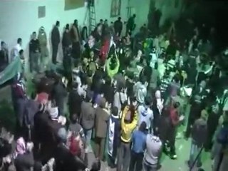 فري برس   حماه   حميدية   مسائية   عندك شبيحه يابشار  17 1 2012