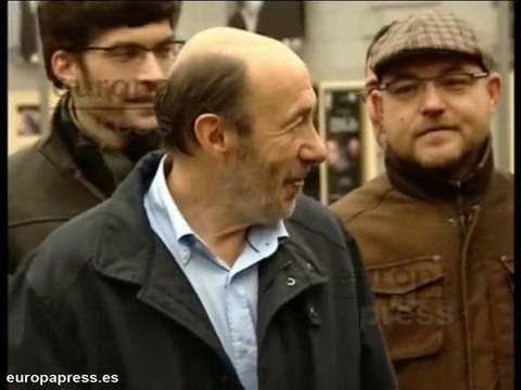 Chacón y Rubalcaba se reúnen con militantes