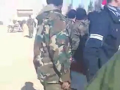 فري برس مسرب عصابات الاسد تتدرب على قيادة الدرجات النارية من اجل الاقتحامات