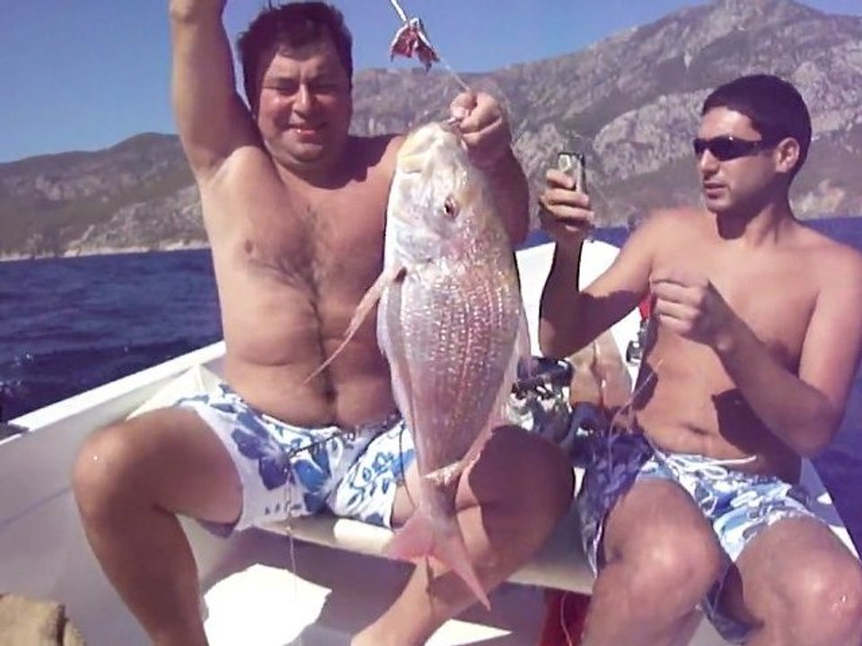 ANTALYA ADRASAN BALIK AVI TURUNDA YEMLİ DİP OLTASIYLA TROFE FANGRİ AVI - www.adrasanbalik.com