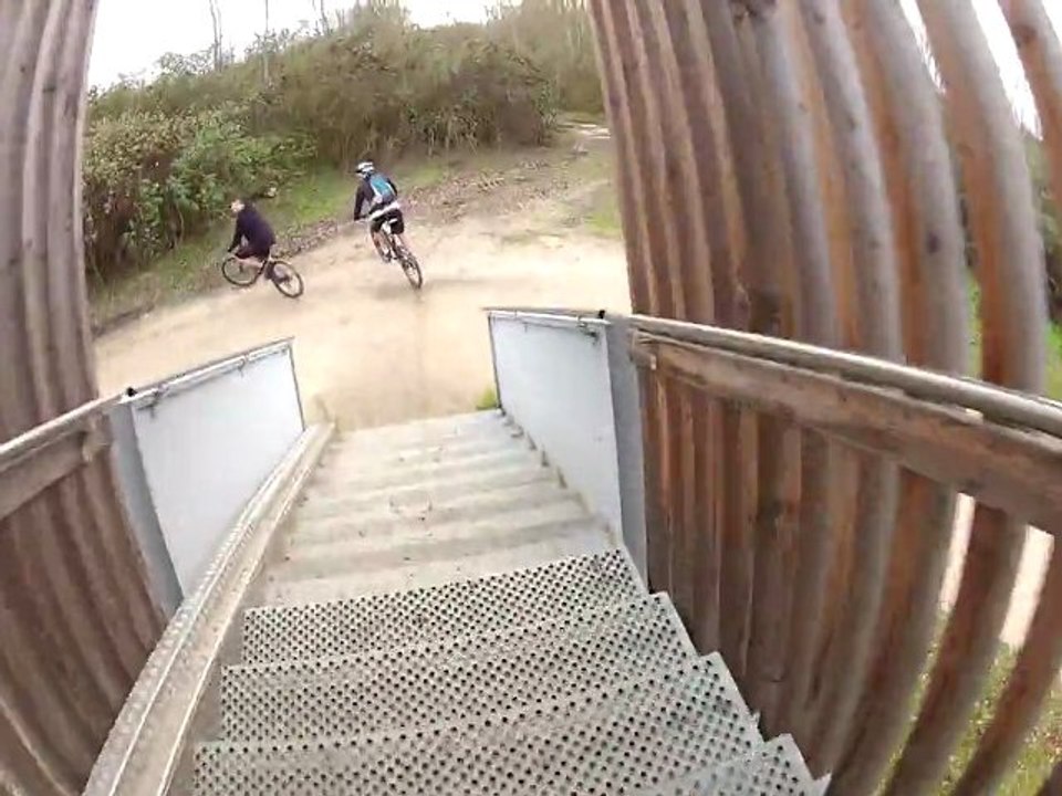 descente de la paserelle vtt olivier et sebastien dimanche 22/01/2012