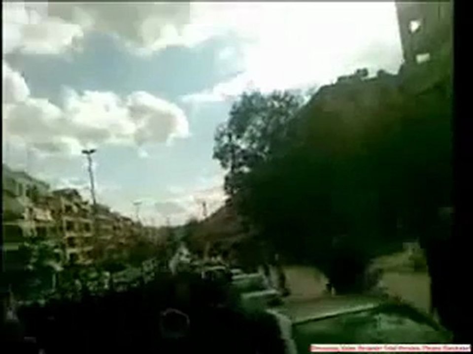 فري برس   حلب   الجامعة    ‫مظاهرة أحرار كلية الاداب 18 1 2012