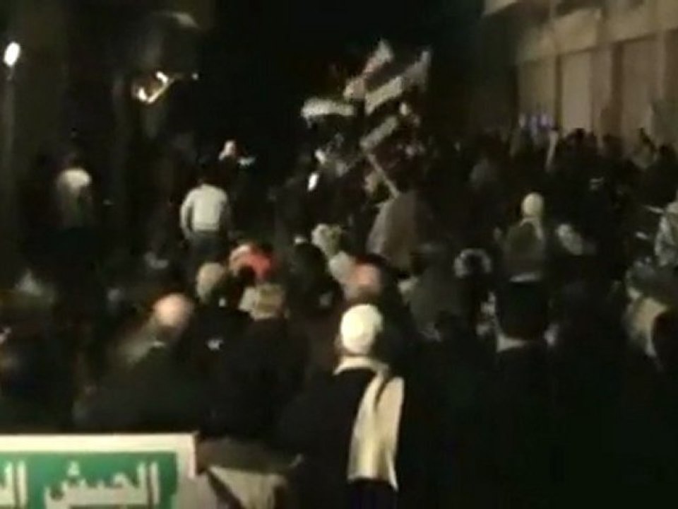 فري برس   حمص جورة الشياح مسائية لبيك يا الله رائعة 18 1 2012