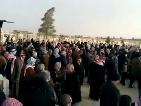 فري برس حمص مدينة القريتين تشييع الشهيد محمد العدوان 18 1 2012 ج2