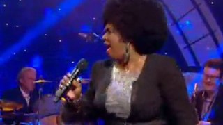 Betty Wright -  In The Middle Of The Game (live)