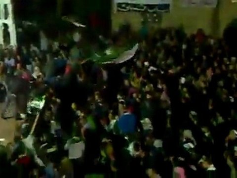 فري برس حماه ثوار باب قبلي الشعب يريد اعدام الخسيس 21 1 2012 ج1