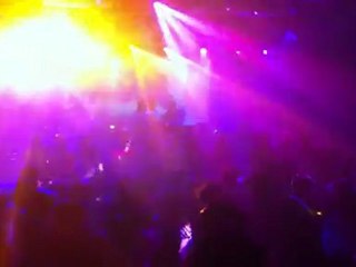 Oasis - Wonderwall (We Are The 90's #34)