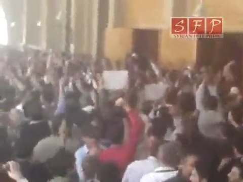 اعتصام جامع الرفاعي دمشق 1 4 2011