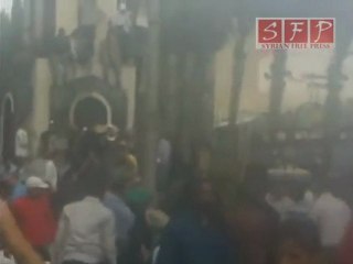 حمص - عشرات الآلاف في تشييع شهداء يوم الجلاء 18-4-2011