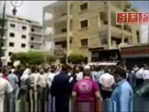 جمعة الحرية أمام جامع الروضة في إدلب 20-5-2011