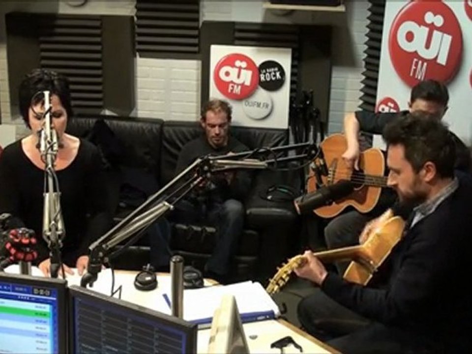 The Cranberries - The Smiths Cover - Session Acoustique OÜI FM