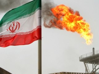 L'Europe impose un embargo pétrolier contre l'Iran