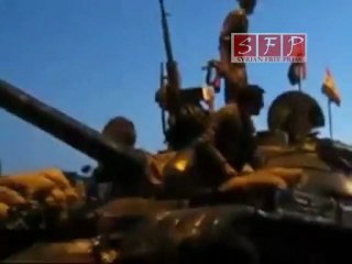 حمص انشقاق الجيش وهتافات الشعب والجيش ايد واحدة12-6-2011