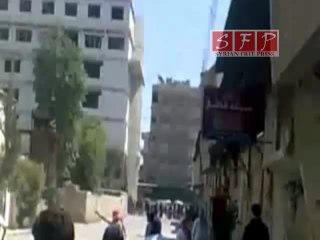 دوما جامع عبد الرؤوف قمع الامن للمتظاهرين 24-6-2011