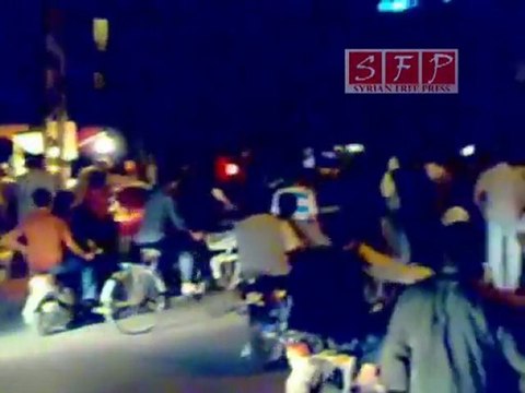 مظاهرة ليلية في مدينة سقبا ريف دمشق 25-6-2011