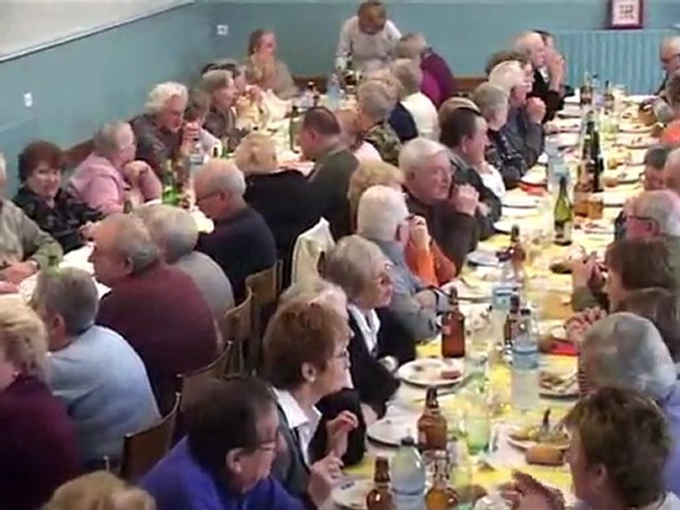 Journée 'choucroute' à  Rousson en 2011  extrait de la vidéo