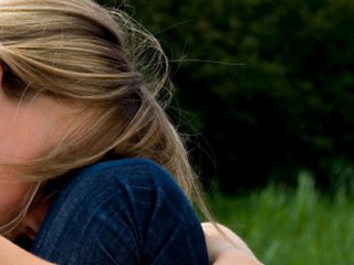 How to recognize depression in teenagers