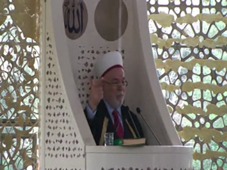 Emekli Vaiz Necati Tosun Hoca’nın 30 Aralık 2011 Karaca Ahmet Şakirin Camii Cuma vaazı