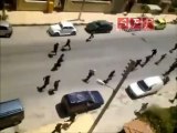 مدينة ادلب هرب الأمن من المتظاهرين العزل 1-7-2011