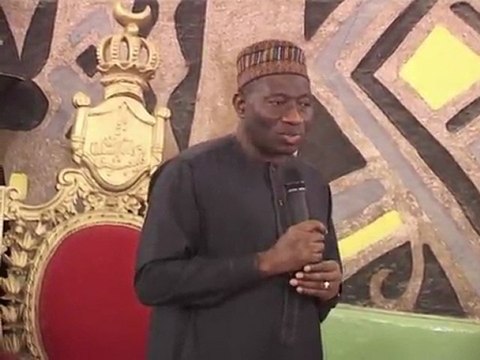 Nigeria: le président visite Kano, touchée par des attentats