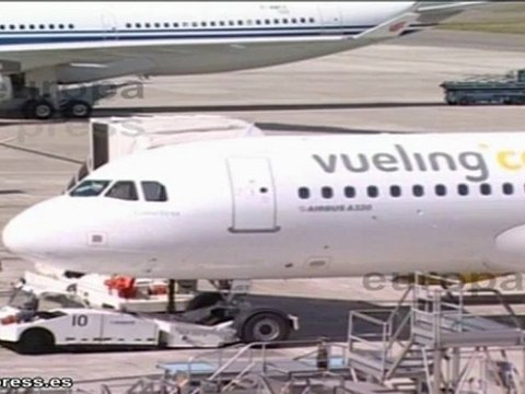 Suspendida la privatización de Barajas y El Prat