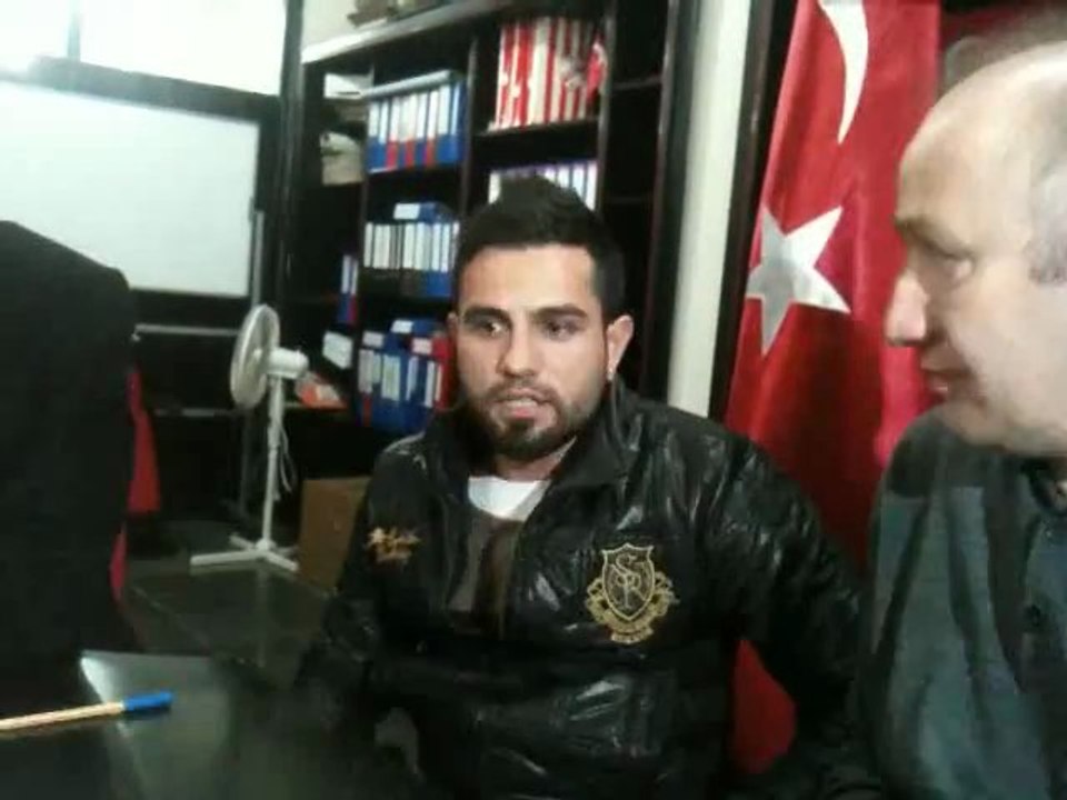 Kenan Özer İmza