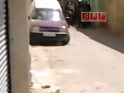 اشبتاكات المتظاهرين مع رجال الأمن في حرستا 8-7-2011