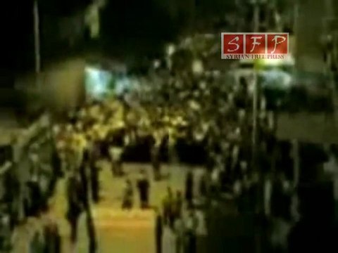 مظاهرة ابطال دير الزور متجهة لدوار المدلجي 12-7-2011