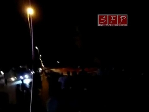 مظاهرة ليلية أحرار معضمية الشام بكرا في عنا إضراب 13 7 2011