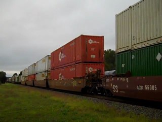 NS intermodal freight at cresson pa