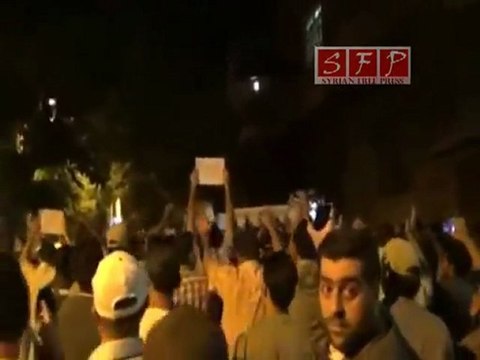 العاصمة دمشق شارع خالد بن الوليد مساء 10-7-2011