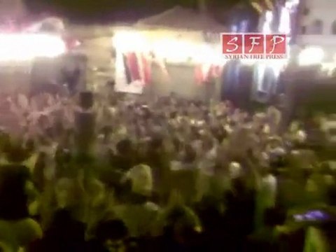 حمص باب هود 13 رمضان تحية لقناة الجزيرة حشود ضخمة 13 8 2011