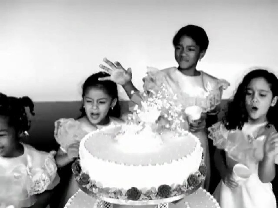 Mariah Carey feat Da Brat & Missy Elliott "Heartbreaker" (Desert Storm RMX)