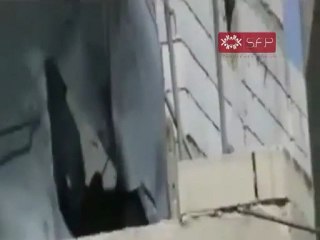 فري برس   تلبيسة   استهداف خزانات المياه بقذائف الجيش صباح 21 9 2011