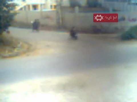 فري برس حوران جاسم مطاردة قوات الجيش للمتظاهرين 24 9 2011