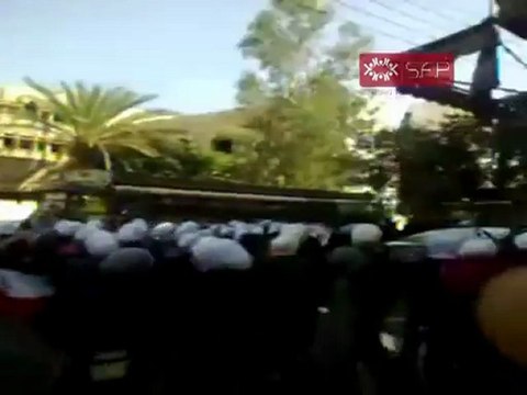 فري برس مظاهرة طالبات داريا بعد الخروج من المدارس 27 9 2011