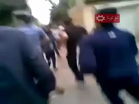 فري برس حماة جمعة النصر لشامنا ويمننا اطلاق نار على المتظاهرين في حي القصور30 9 2011