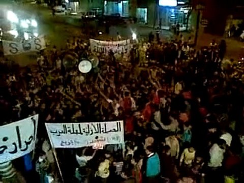 فري برس حماه حلفايا مسائية الثوار ياحمص حنا معاكي للموت 23 10 2011