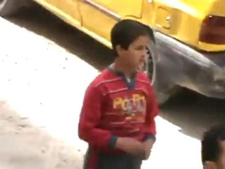 فري برس   تشيع الشهيد طارق الاحدب من حي الخالدية 24 10 2011 ج1