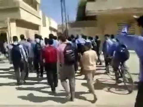 فري برس حماة مظاهرة صباحية لطلاب ثانوية عثمان الحوراني 5 10 2011