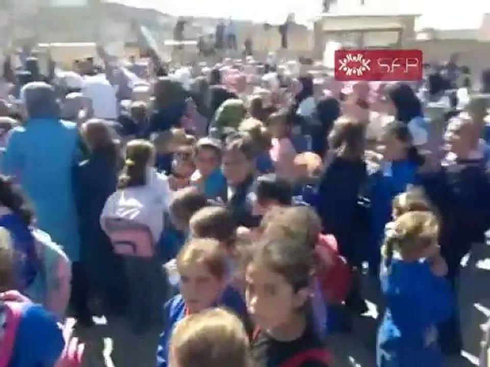 فري برس   ادلب جبل الزاوية مظاهرة طلابية 5 10 2011