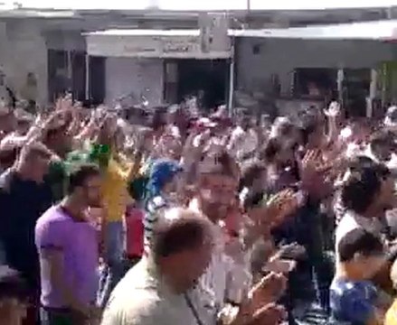 فري برس حماة قلعة المضيق مظاهرة حاشدة تاييدا للمجلس الوطني رغم التواجد الامني 7 10 2011