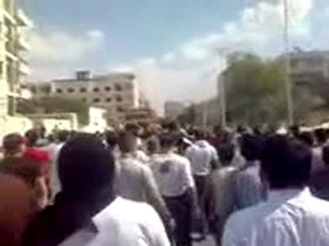 فري برس حماة مظاهرة شارع الثلاثين جامع الشيخ بشر جمعة المجلس الوطني يمثلني 10 7 2011