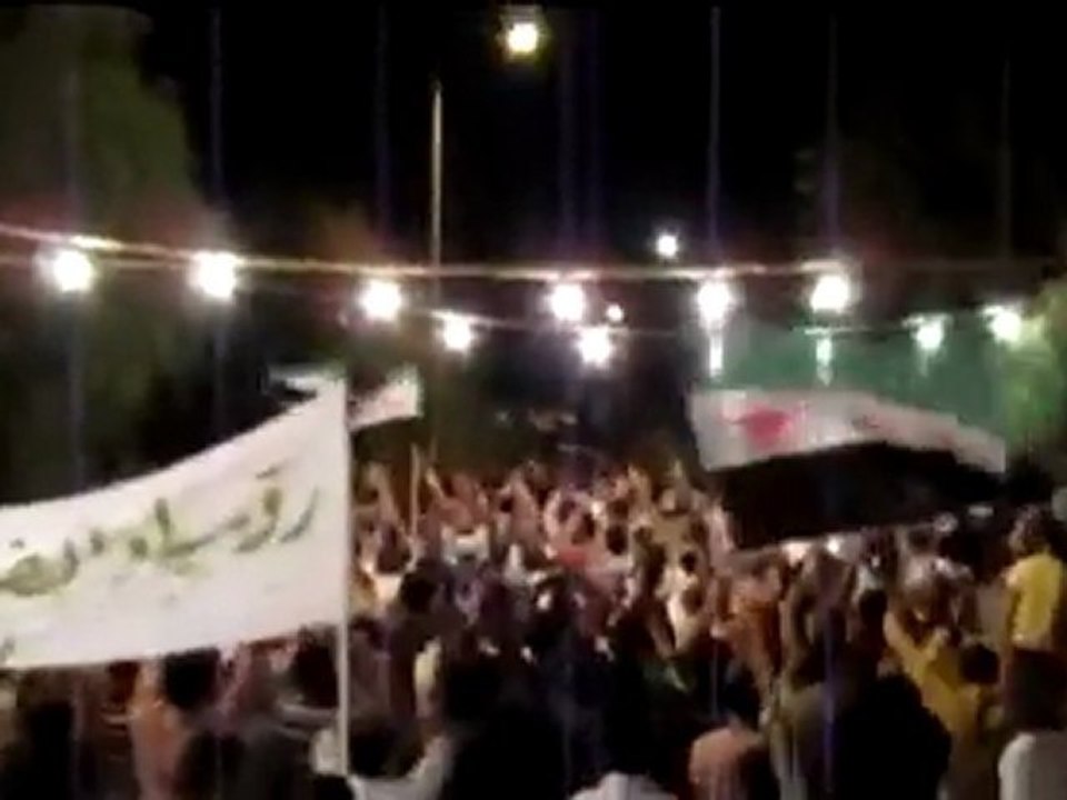 فري برس  حمص مسائية الانشاءات سوريا نحن معاك للموت 12 10 2011