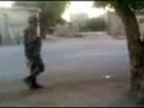 فري برس   معضمية الشام التواجد الأمني الكثيف في ساحة البركة جمعة أحرار الجيش 14 10 2011